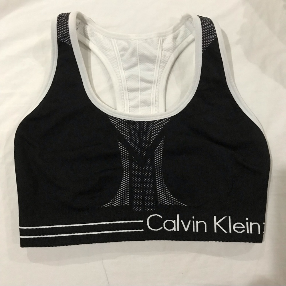Calvin Klein reversible sports bra black/white